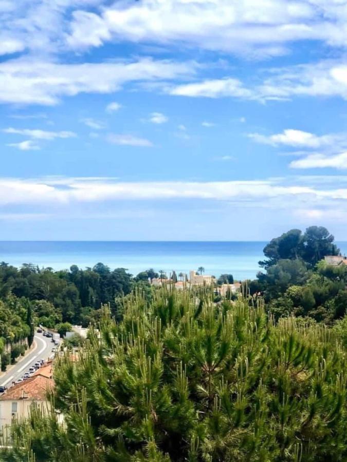 ניס Appartement Luxe - 3 Pieces Avec Vue Mer, Piscine Et Tennis מראה חיצוני תמונה